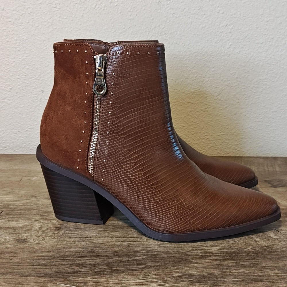 ShoeDazzle Boots Womens Size 7.5 Brown‎ Elidi Ankle Booties Pointed Toe Zip - Picture 2 of 14